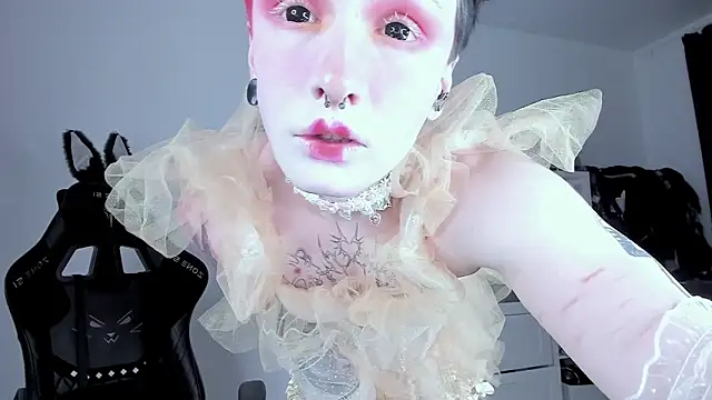 sweet pinkberry online show from 31, 10, 2025