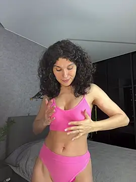  CurlySue  online show from 18, 3, 2026