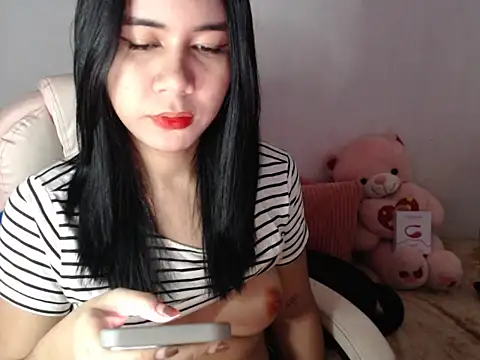 TransPetite1 online show from 11, 1, 2026