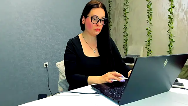 WorshipLilit online show from 17, 4, 2026