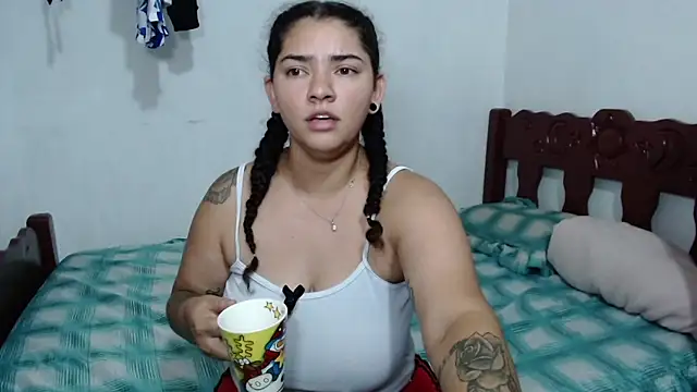 Snapshot of megan_fox888 chatting on 5, 2, 2025 megan fox888 online show from 5, 2, 2025