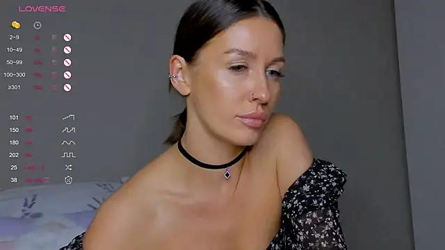 Snapshot of NejaSatin chatting on 24, 10, 2025 NejaSatin online show from 24, 10, 2025