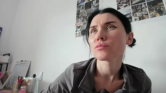 Cameron diazz online show from 11, 2, 2026