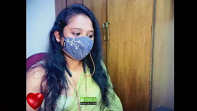 sexynayan23 online show from 7, 3, 2025