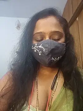 sexynayan23 online show from 5, 3, 2025