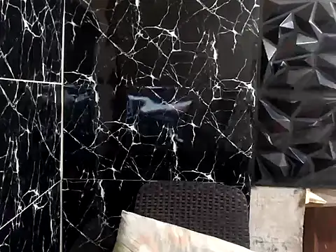 MissKeanna online show from 5, 2, 2025