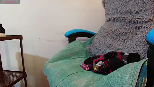 klylls squirt  online show from 3, 6, 2026