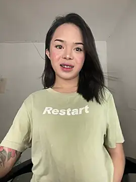 SweetCheska19 online show from 17, 5, 2026
