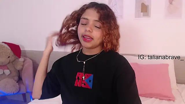 ValienteGirl  online show from 2, 3, 2025