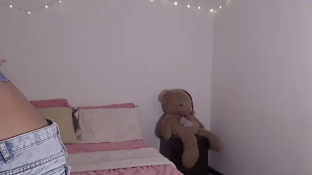 ValienteGirl  online show from 26, 4, 2026