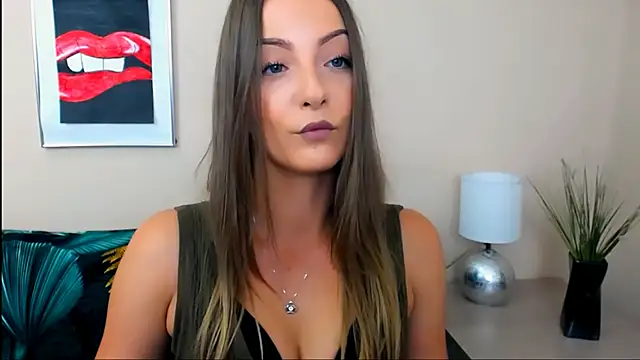 Snapshot of NatalieSexy chatting on 17, 7, 2026 NatalieSexy online show from 17, 7, 2026