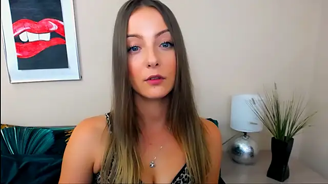 Snapshot of NatalieSexy chatting on 3, 8, 2026 NatalieSexy online show from 3, 8, 2026