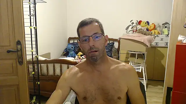 Snapshot of steph19x5 chatting on 6, 7, 2026 steph19x5 online show from 6, 7, 2026