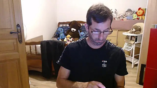 Snapshot of steph19x5 chatting on 11, 6, 2026 steph19x5 online show from 11, 6, 2026
