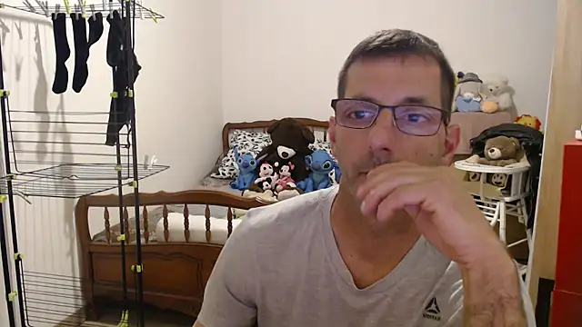 steph19x5 online show from 15, 4, 2026