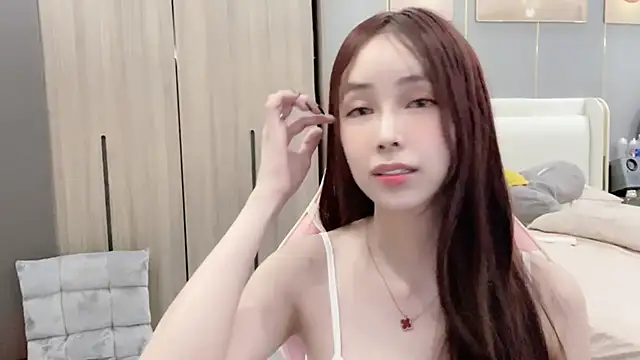 Snapshot of ANNA102 chatting on 4, 5, 2026 ANNA102 online show from 4, 5, 2026