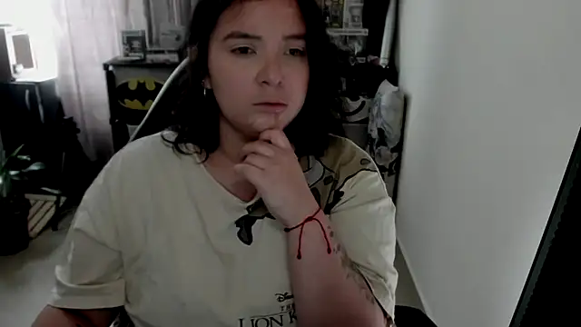 aika-dreams online show from 5, 4, 2026