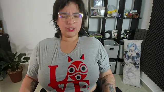 aika-dreams online show from 20, 2, 2025