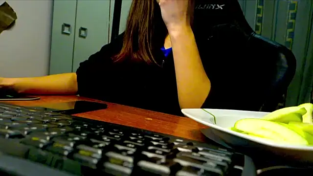 GodlyTheia online show from 5, 2, 2026