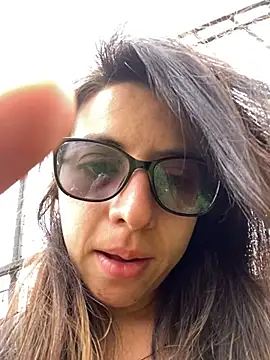 Maggie Fox3 online show from 24, 3, 2026