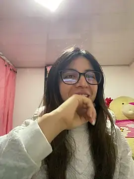 Maggie Fox3 online show from 6, 2, 2026