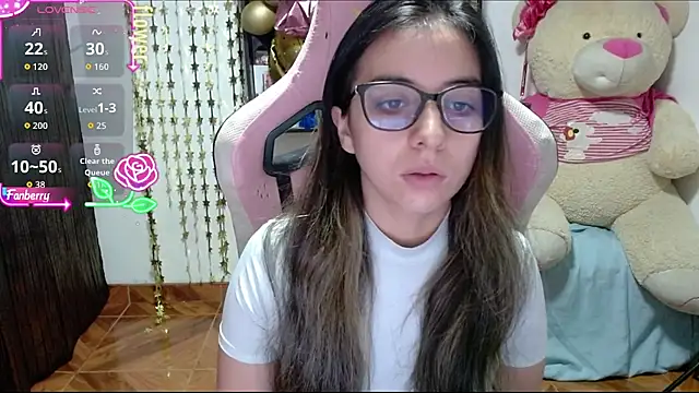 Maggie Fox3 online show from 18, 10, 2025