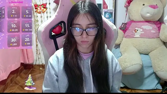 Maggie Fox3 online show from 21, 12, 2025