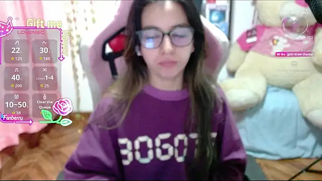 Maggie Fox3 online show from 7, 11, 2025