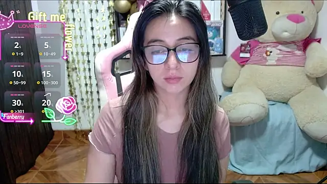 Maggie Fox3 online show from 29, 9, 2025