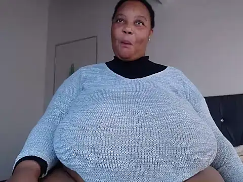 Lovelyboobs01 online show from 1, 5, 2026