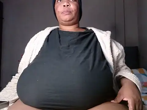 Lovelyboobs01 online show from 6, 5, 2026
