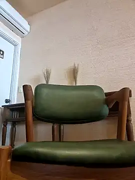 HinaLovely online show from 4, 2, 2025