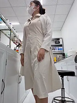 HinaLovely online show from 1, 4, 2026