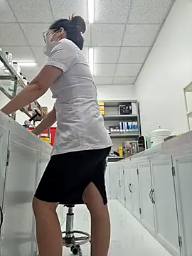 HinaLovely online show from 19, 3, 2026