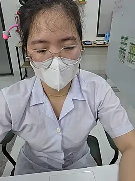 Snapshot of HinaLovely chatting on 7, 7, 2026 HinaLovely online show from 7, 7, 2026
