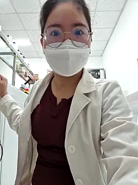 HinaLovely online show from 23, 2, 2026