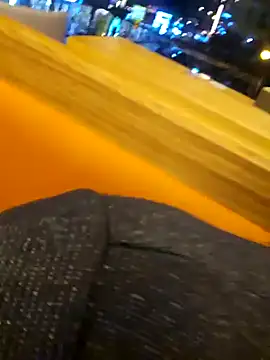 HinaLovely online show from 4, 1, 2025