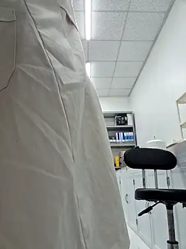 HinaLovely online show from 24, 3, 2026