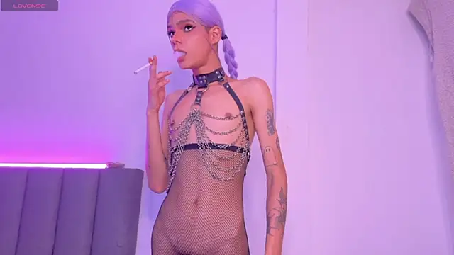 Varya Ferreira online show from 6, 12, 2024