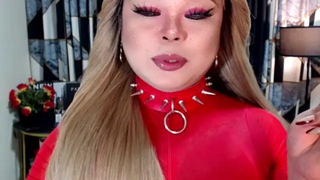 Snapshot of Mistress_DOMnicaaxx chatting on 13, 9, 2025 Mistress DOMnicaaxx online show from 13, 9, 2025