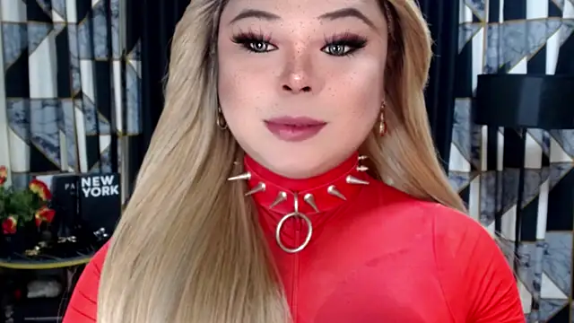 Snapshot of Mistress_DOMnicaaxx chatting on 29, 10, 2025 Mistress DOMnicaaxx online show from 29, 10, 2025