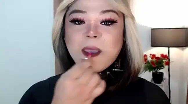 Snapshot of Mistress_DOMnicaaxx chatting on 6, 3, 2025 Mistress DOMnicaaxx online show from 6, 3, 2025