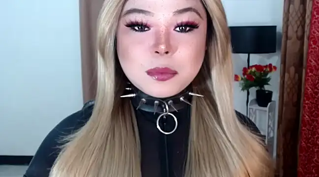 Snapshot of Mistress_DOMnicaaxx chatting on 14, 3, 2025 Mistress DOMnicaaxx online show from 14, 3, 2025