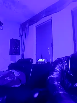 Crystalbitchx online show from 6, 1, 2025