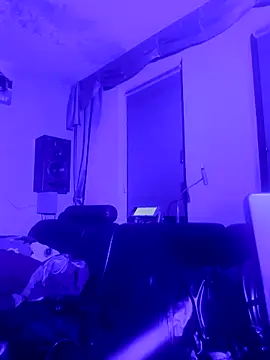 Crystalbitchx online show from 13, 1, 2025