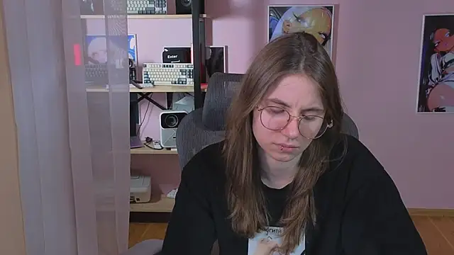  AnnaStark  online show from 8, 4, 2026