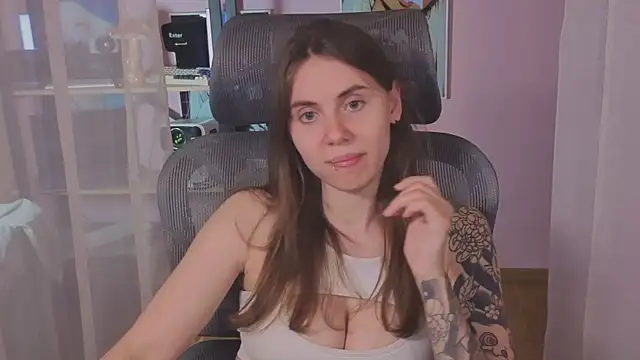 Snapshot of _AnnaStark_ chatting on 2, 7, 2026 AnnaStark online show from 2, 7, 2026