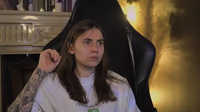  AnnaStark  online show from 7, 5, 2026