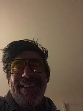 maxximere online show from 4, 3, 2026