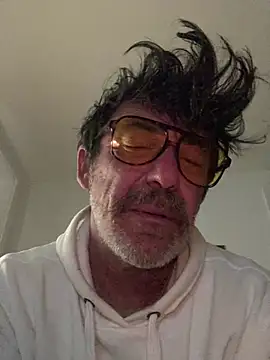 maxximere online show from 25, 2, 2026